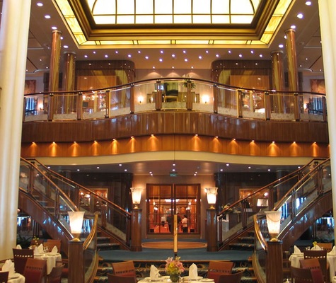 Immagine Queen Mary 2 12