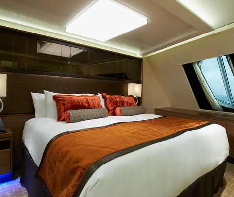 Immagine Celebrity Reflection 22