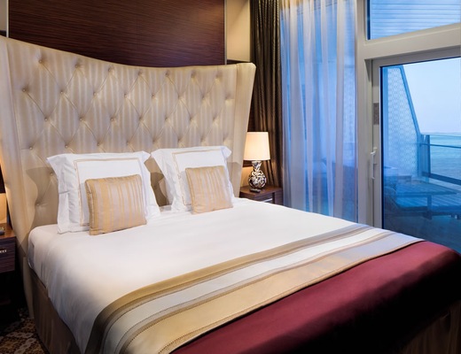 Immagine Celebrity Reflection 19