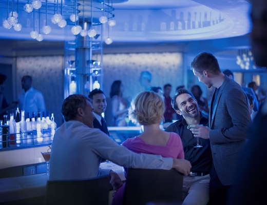 Immagine Celebrity Silhouette 13