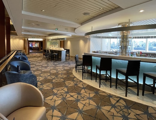 Immagine Celebrity Infinity 4