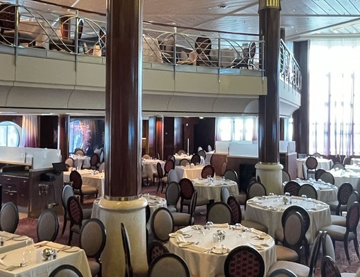 Immagine Celebrity Infinity 13
