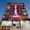 Hotel Piaro In Apartasuites - map
