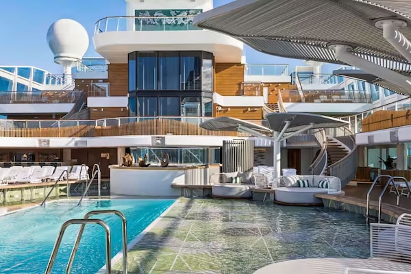 Immagine Oceania Allura 8