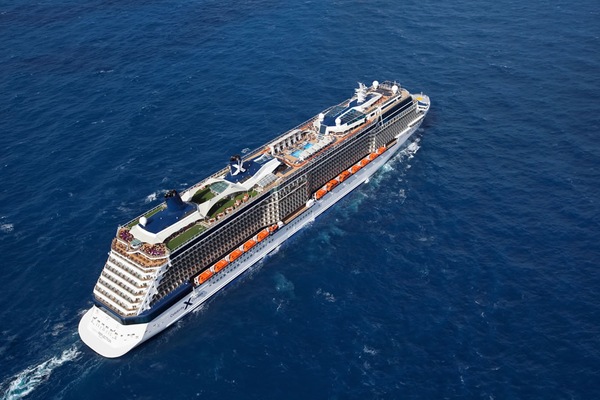 Immagine Celebrity Reflection 7