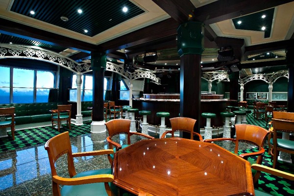 Immagine Carnival Victory 18