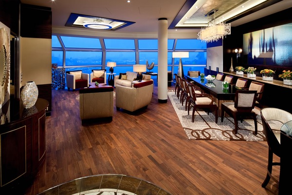 Immagine Celebrity Reflection 17