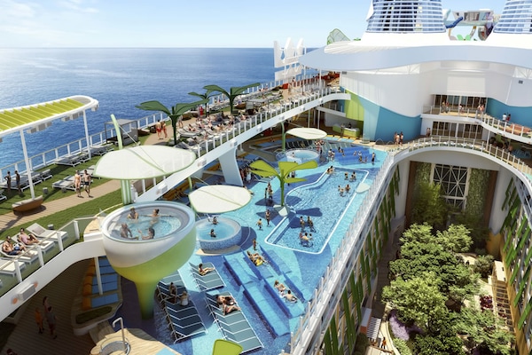 Immagine Icon of the Seas 16