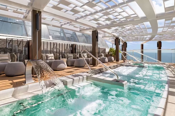 Immagine Oceania Allura 6