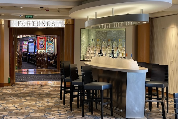 Immagine Celebrity Infinity 3