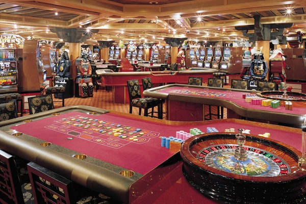 Immagine Carnival Valor 12
