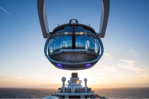 Immagine Spectrum of the Seas 11