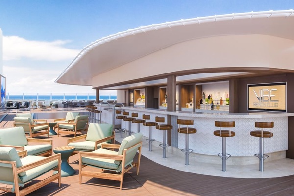 Immagine Norwegian Encore 11
