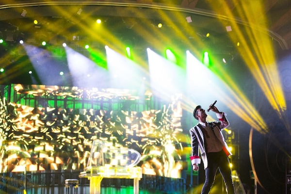 Immagine Carnival Sunrise 8