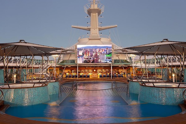 Immagine Explorer of the Seas 15