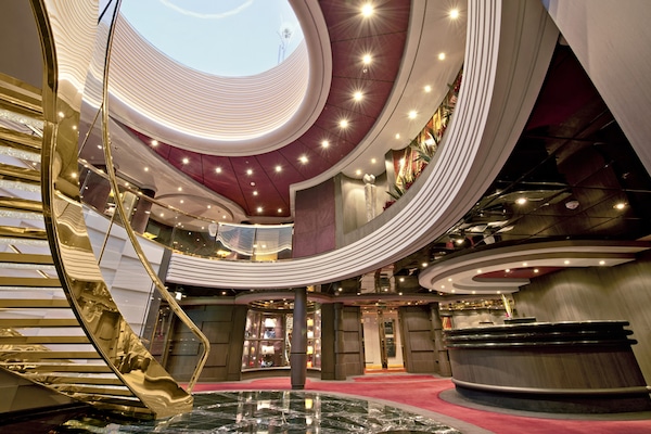 Immagine MSC Divina 2