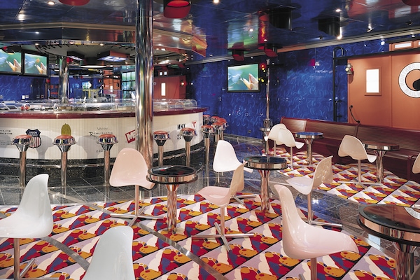 Immagine Carnival Valor 17