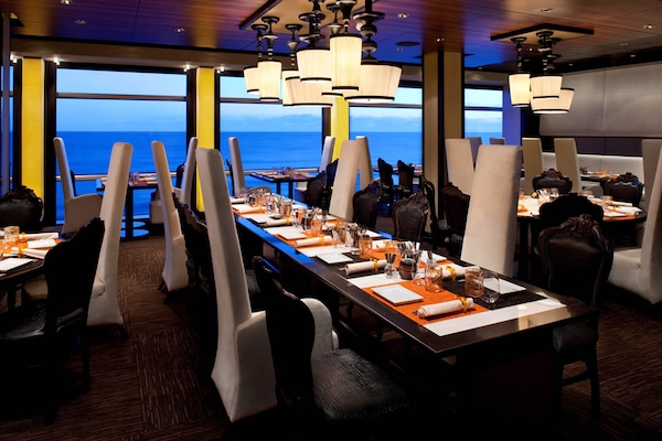 Immagine Celebrity Eclipse 13