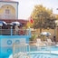Dimitra Apartments And Studios