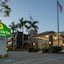 La Quinta Inn & Suites By Wyndham Ft. Myers-Sanibel Gateway