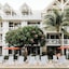 Opal Key Resort And Marina