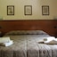 Hotel Pausania Inn