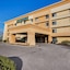 La Quinta Inn & Suites By Wyndham Mansfield Oh
