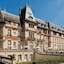 Château Jeanne & The Forest - Château De Montvillargenne