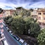 Raeli Hotel Lux