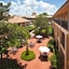 Red Roof PLUS+ & Suites Tampa