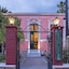 Nafsimedon Hotel