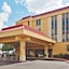 La Quinta Inn & Suites By Wyndham Memphis Airport Graceland