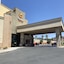 Comfort Suites
