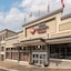 Best Western Plus Baker Street Inn