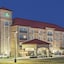 La Quinta Inn & Suites By Wyndham Allen At The Village