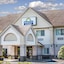 Days Inn & Suites By Wyndham Vancouver