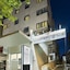 Club Meeting Hotel