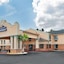 Baymont By Wyndham Hinesville Fort Stewart Area