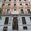 Petit Palace Lealtad Plaza