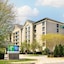 Holiday Inn Express & Suites Alpharetta - Windward Parkway By Ihg