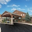 Tundra Lodge