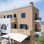 Nami Hotel & Suites