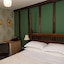 The Sun Hotel