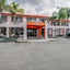Howard Johnson Hotel & Suites By Wyndham Reseda