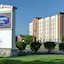Hampton Inn Neptune Wall