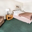 Howard Johnson By Wyndham Milford New Haven