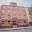Victoria Hotel