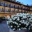 Bauer Hotel & Restaurant