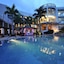 The Avenue Plaza Hotel