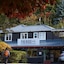 Pinewood Lodge